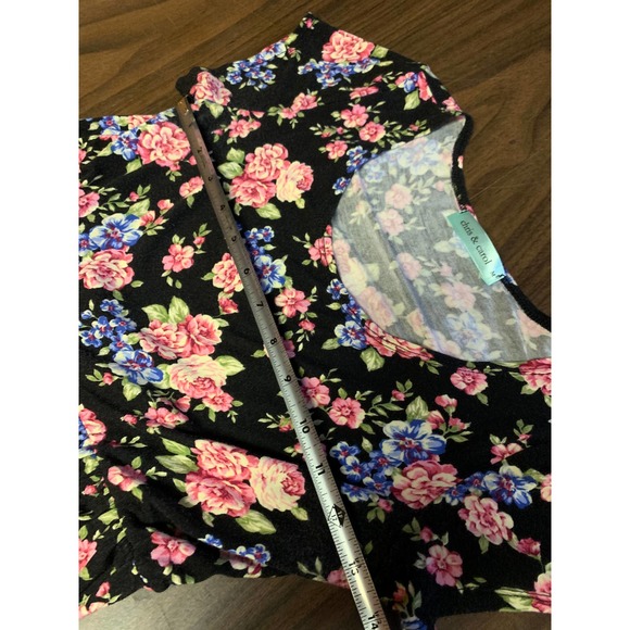 Chris and Carol black floral dress size medium short sleeve - Picture 14 of 14